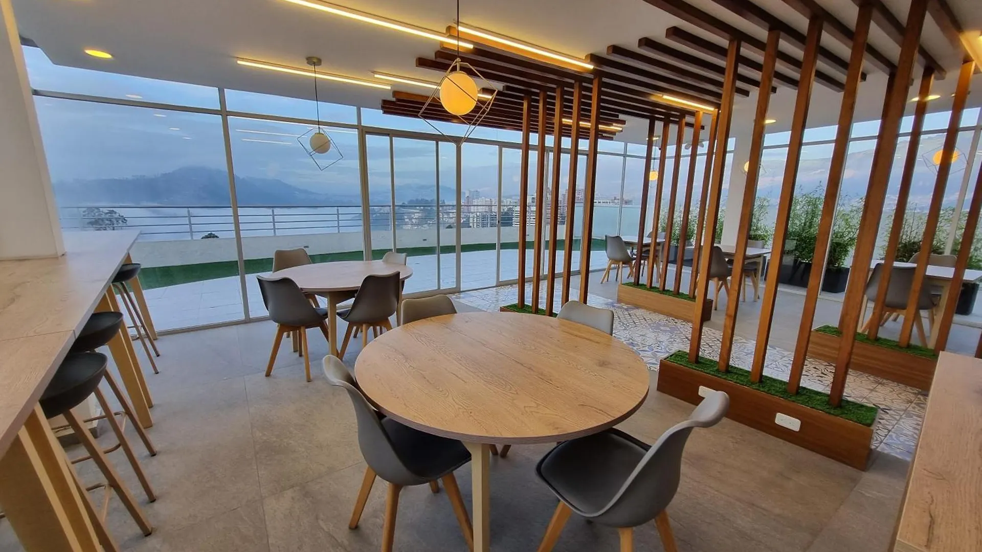 Espectacular Departamento Norte 3 Habitaciones Quito Ekvádor